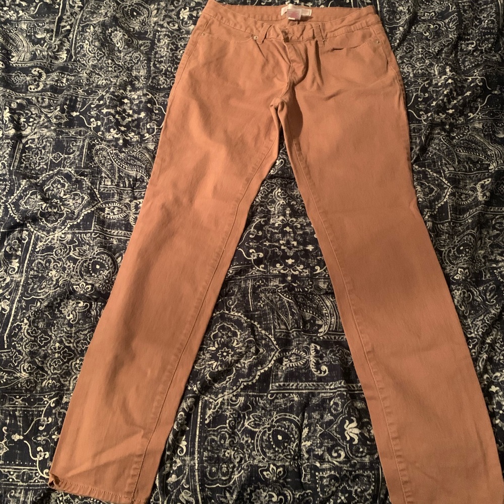 No boundaries coral jeans